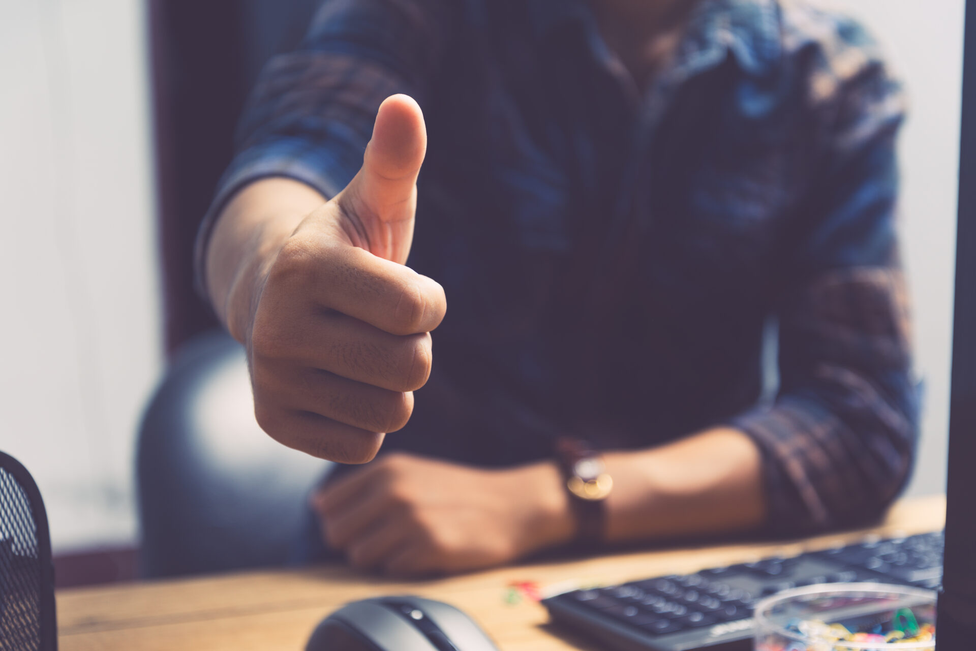 Businessman,Showing,Thumbs,Up,-,Closeup,Shot